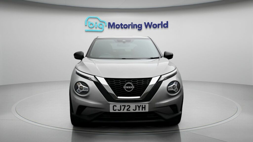 Nissan Juke N-connecta Silver #2