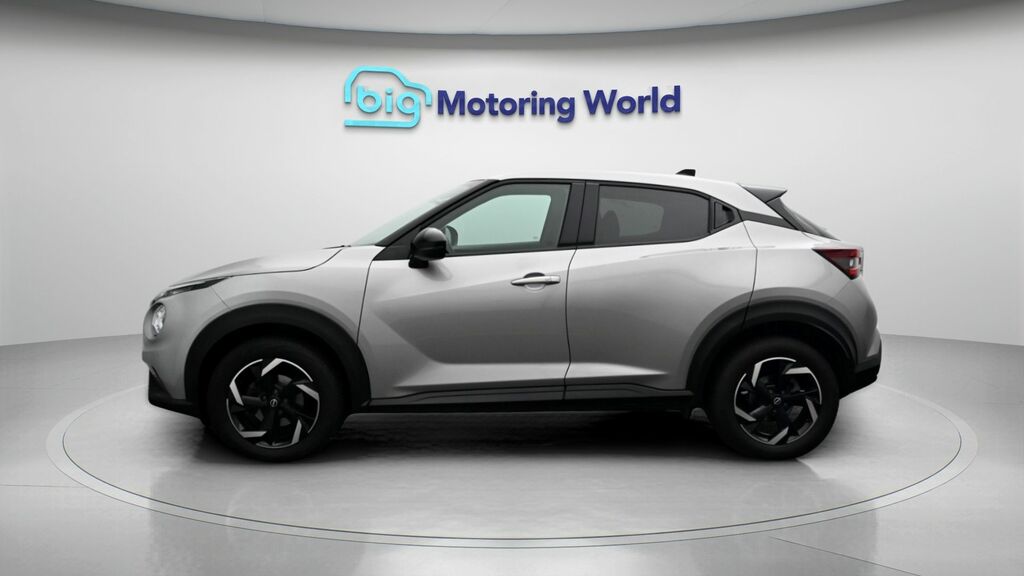 Nissan Juke N-connecta Silver #4