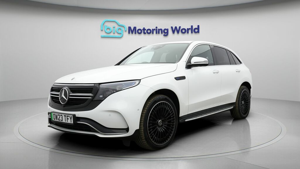 Mercedes-Benz EQC Amg Line White #3