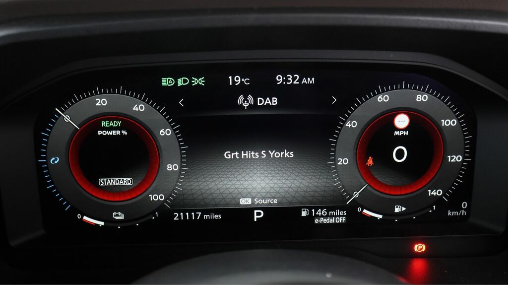 Nissan X-Trail 1.5 E-power 204 Acenta Premium Xtronic Silver #10