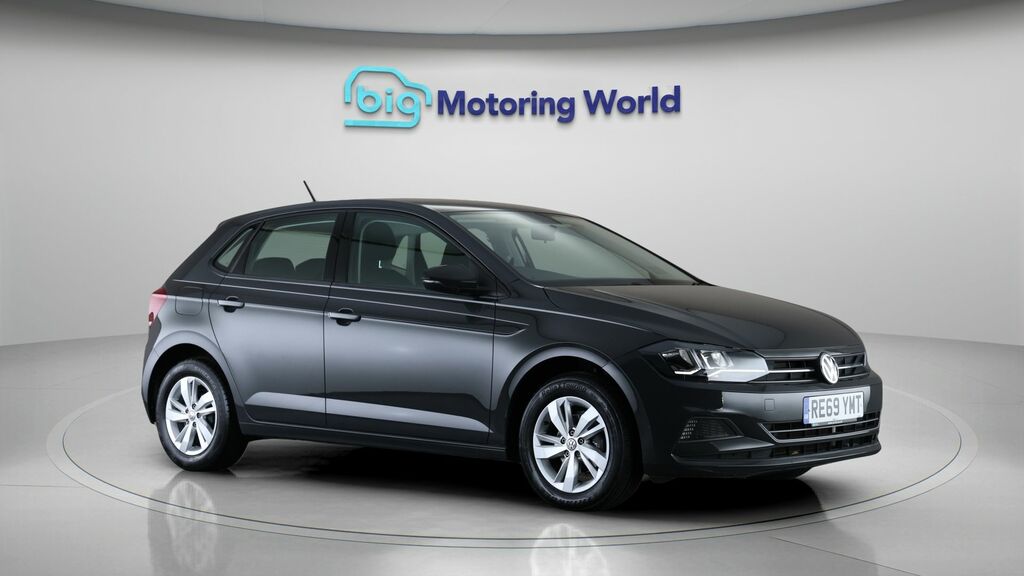 Volkswagen Polo Se Grey