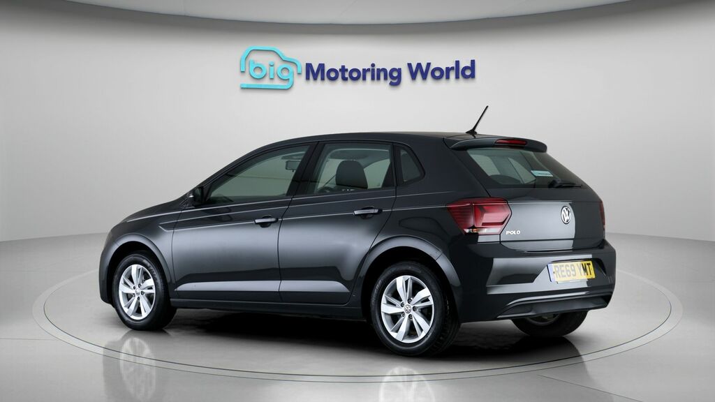 Volkswagen Polo Se Grey #5
