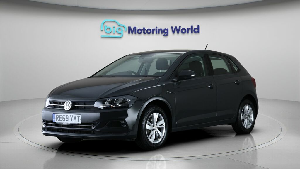 Volkswagen Polo Se Grey #3