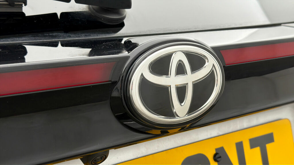 Toyota Yaris Cross Excel Silver #21