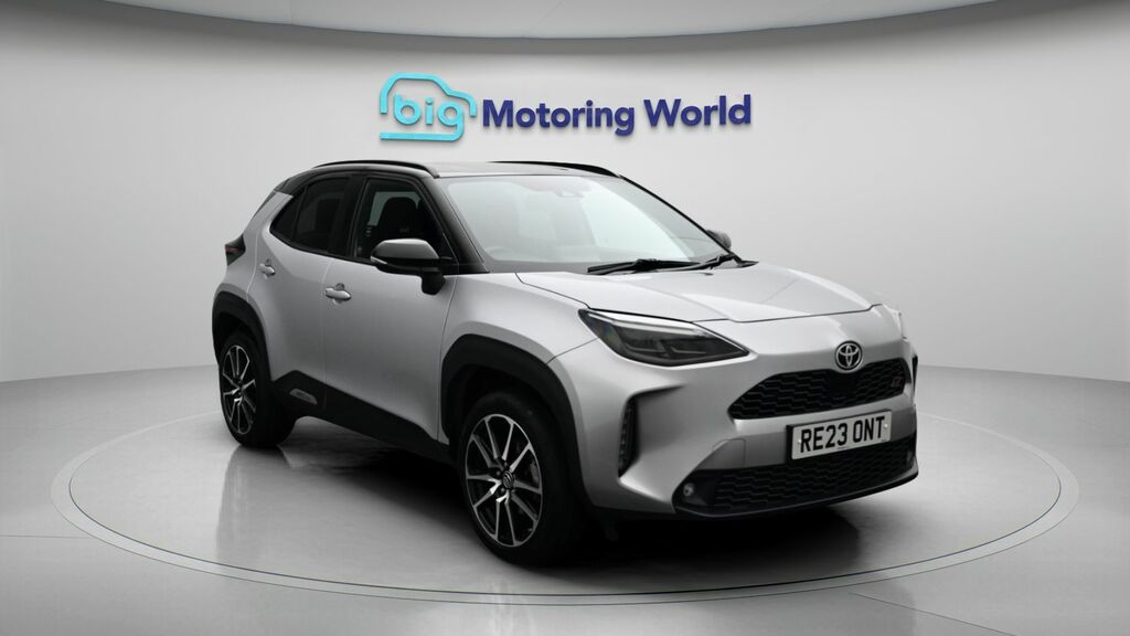 Toyota Yaris Cross Gr Sport Silver