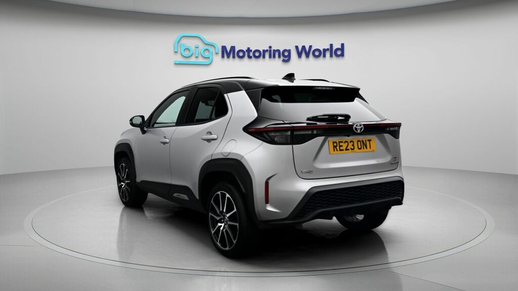 Toyota Yaris Cross Gr Sport Silver #5