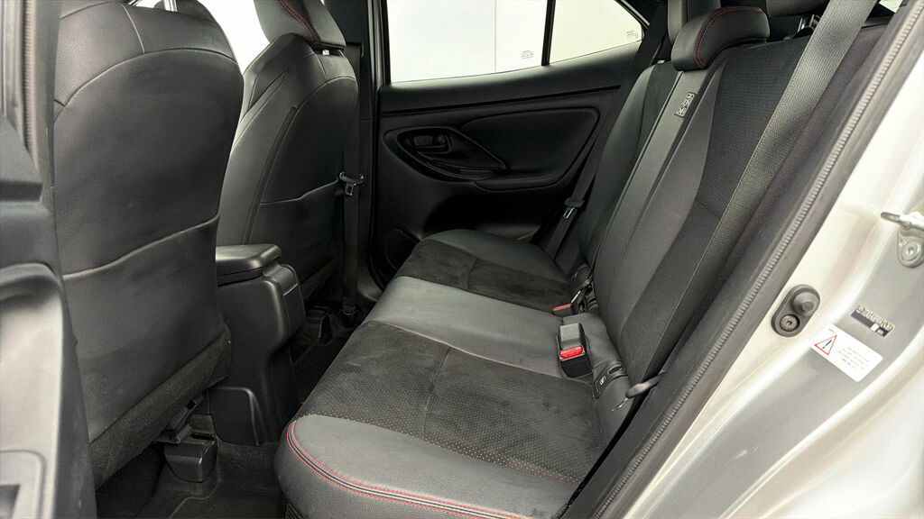 Toyota Yaris Cross Excel Silver #15
