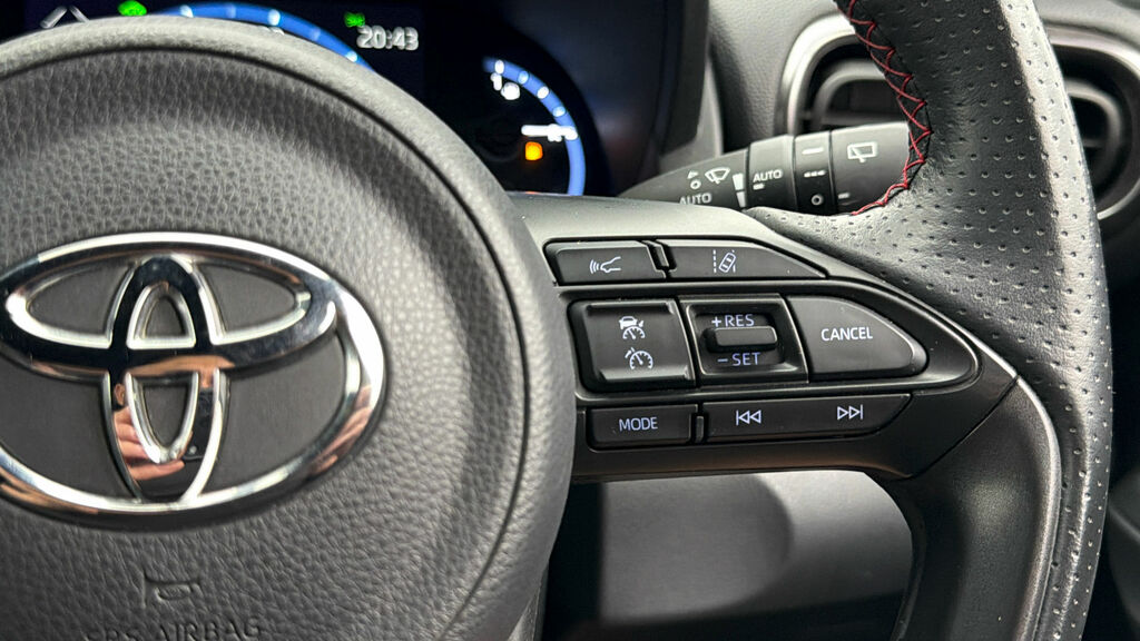 Toyota Yaris Cross Excel Silver #23