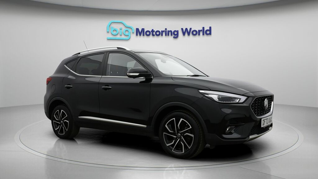 MG ZS Exclusive Black