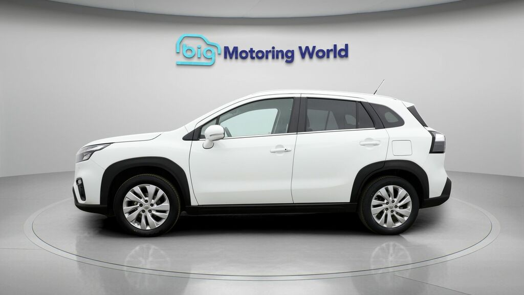 Suzuki S Cross Motion White #4