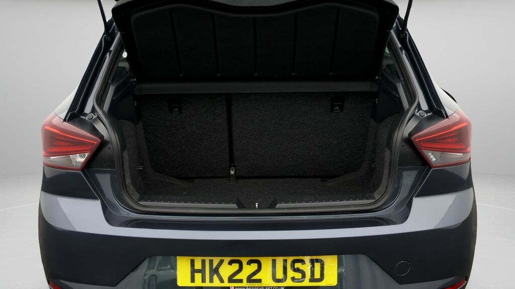 Seat Ibiza Seat Hatchback 1.0 Tsi 95 Fr Edition Red #17