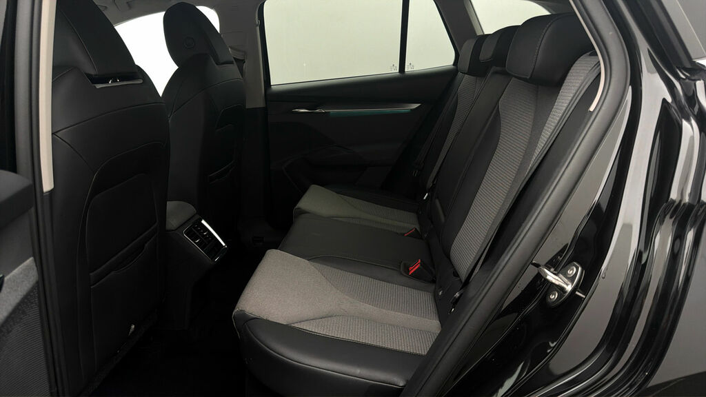 Skoda ENYAQ 60 Blue #15