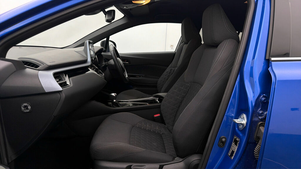 Toyota C-Hr Design Blue #5
