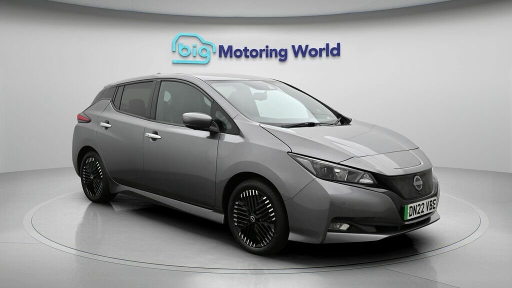 Nissan Leaf N-connecta Grey