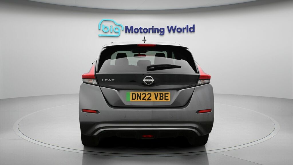 Nissan Leaf N-connecta Grey #6