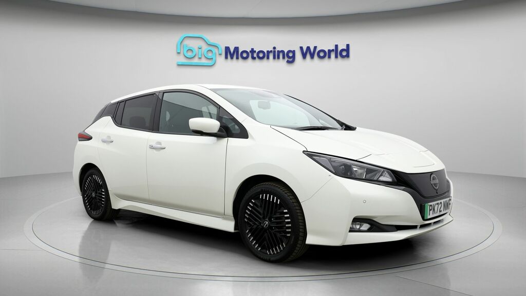 Nissan Leaf N-connecta White