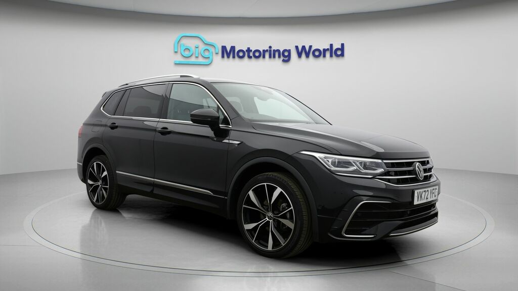 Volkswagen Tiguan Allspace R-line Black