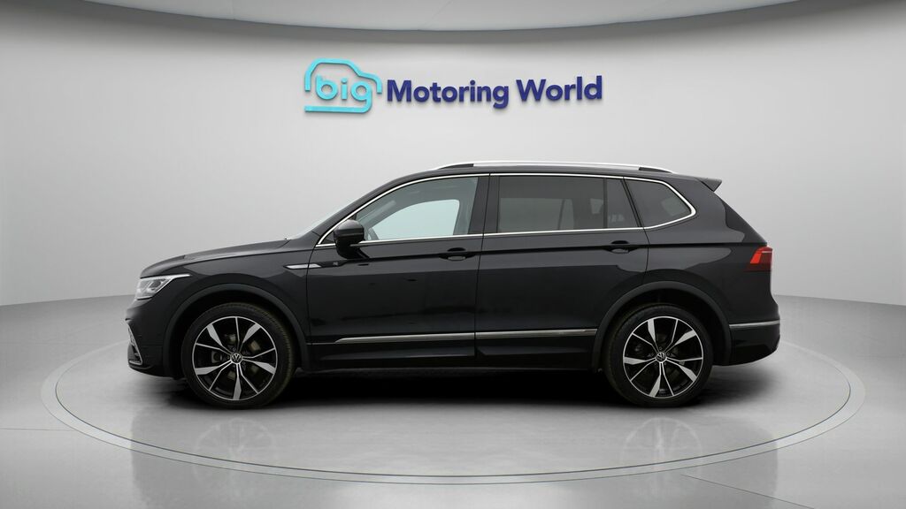 Volkswagen Tiguan Allspace R-line Black #4