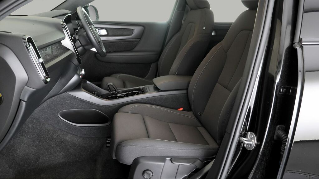 Volvo C40 170Kw Recharge Plus 69Kwh Black #13