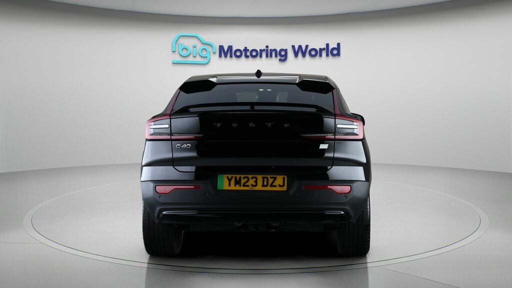 Volvo C40 Core Black #6