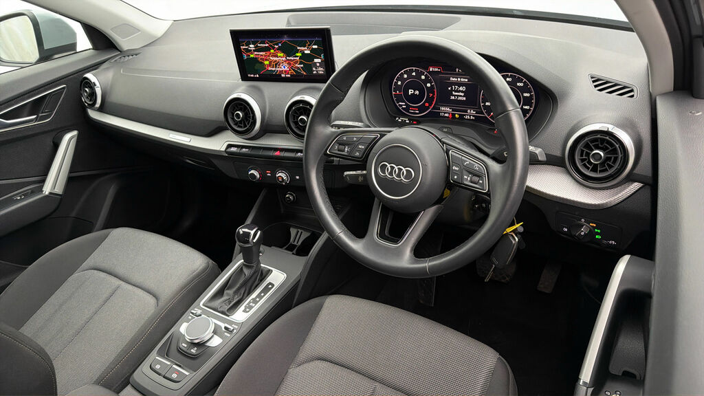Audi Q2 35 Tfsi Sport S Tronic Cs Black #9