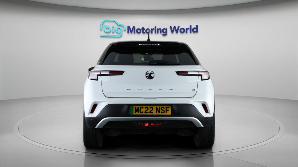 Vauxhall Mokka-e Ultimate White #6