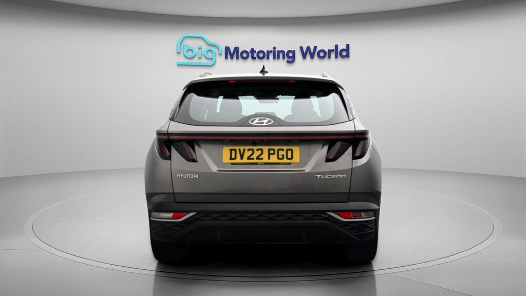 Hyundai Tucson Se Connect Brown #6