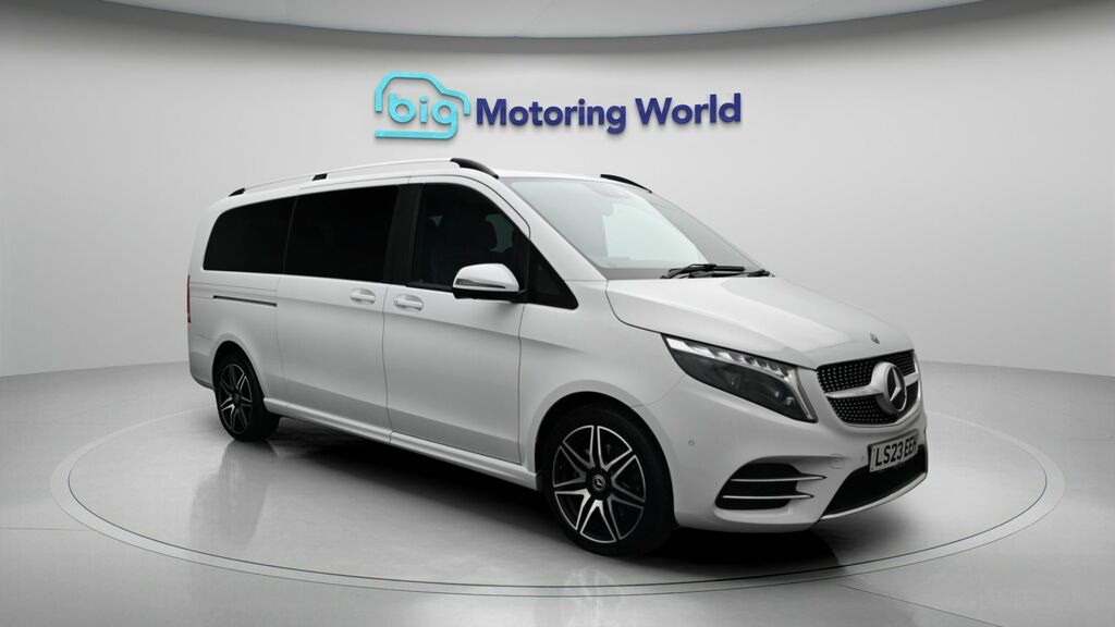 Mercedes-Benz V Class Amg Line White