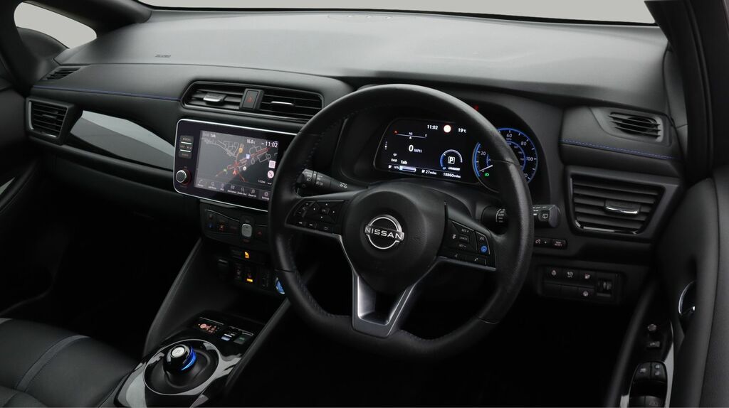 Nissan Leaf 40Kw Acenta With Intelligent Cruise Control And Ac Red #8