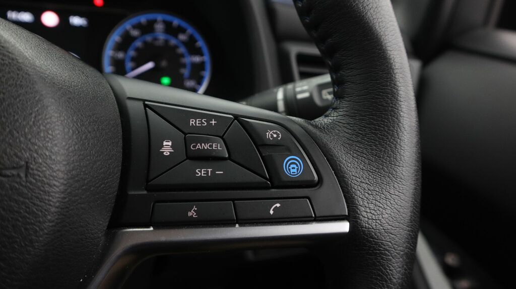 Nissan Leaf 40Kw Acenta With Intelligent Cruise Control And Ac Red #24