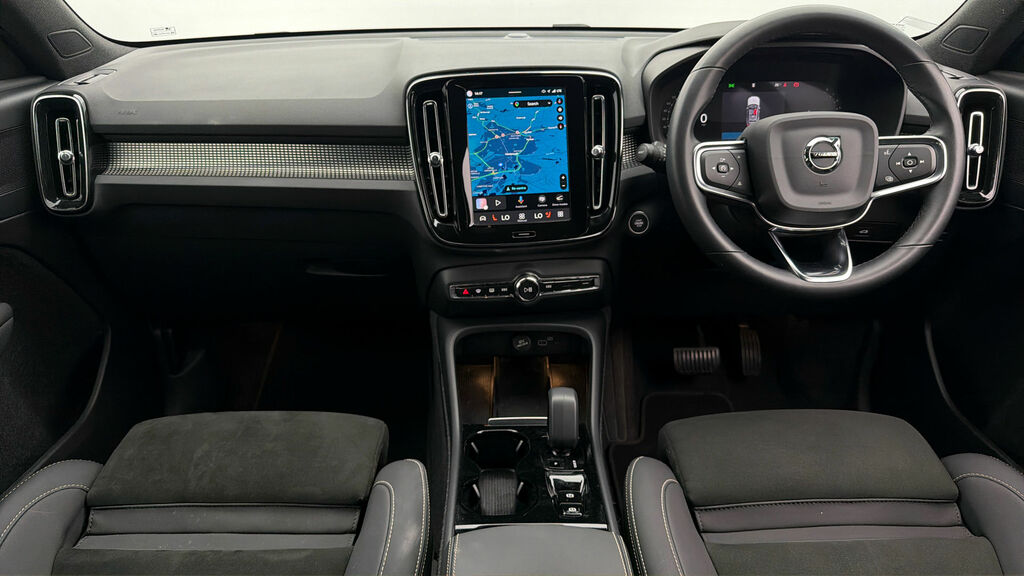 Volvo XC40 Plus, B4 Mild Hybrid, Dark Green #12