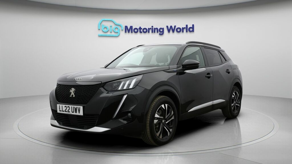 Peugeot e-2008 Gt Black #3