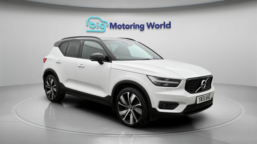 Volvo XC40 R-design Pro White