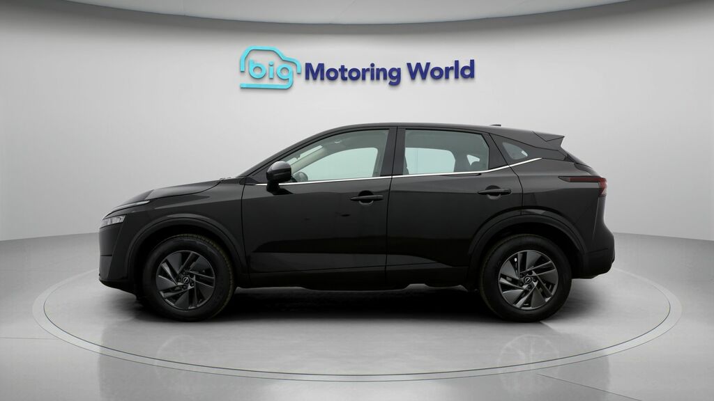 Nissan Qashqai Acenta Premium Black #4