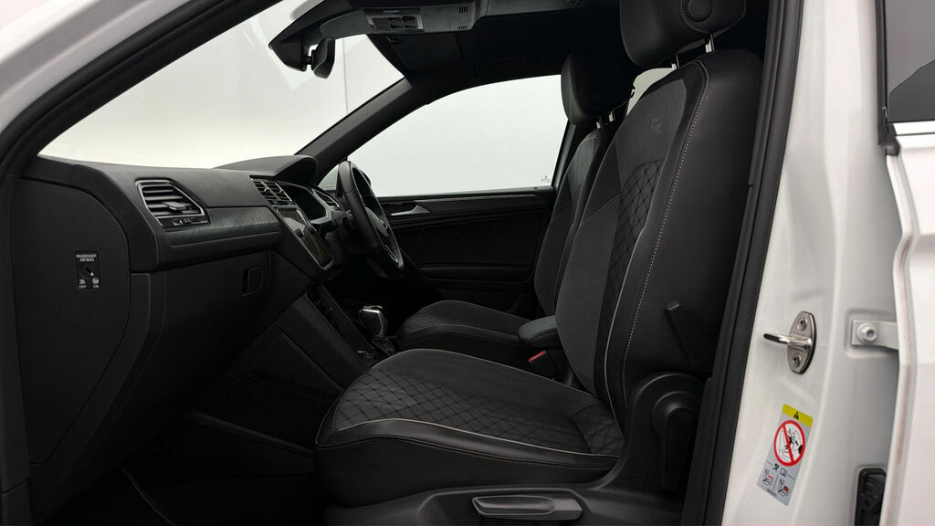 Volkswagen Tiguan Allspace 1.5 Tsi Elegance Dsg Grey #13