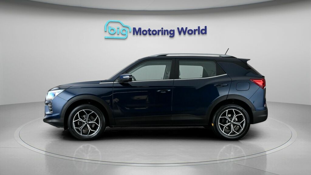 SsangYong Korando Ventura Blue #4