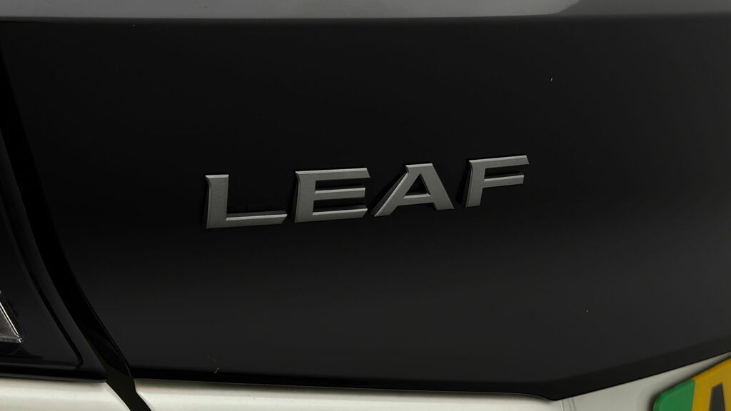 Nissan Leaf 110Kw N-connecta 39Kwh #21