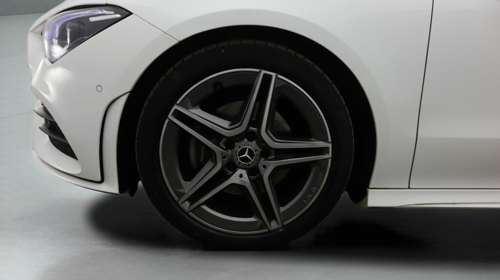 Mercedes-Benz CLA Class Cla 180 Amg Line Premium White #18