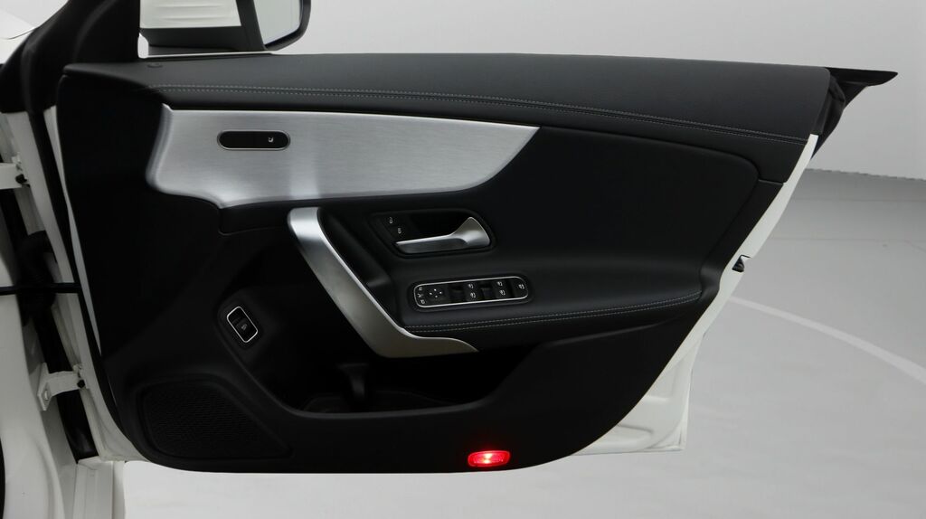 Mercedes-Benz CLA Class Cla 180 Amg Line Premium White #15