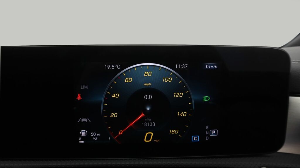 Mercedes-Benz CLA Class Cla 180 Amg Line Premium White #10