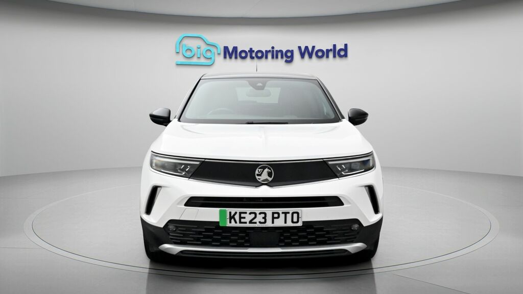 Vauxhall Mokka-e Ultimate KE23PTO White #2