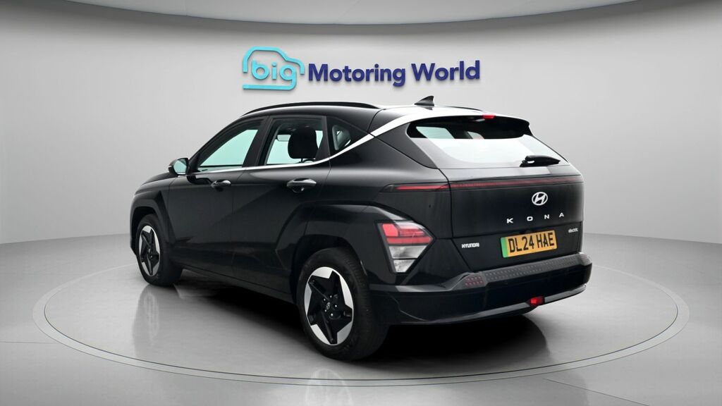 Hyundai Kona Advance Black #5