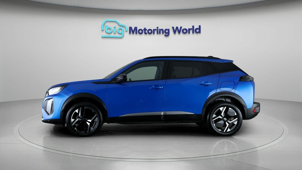 Peugeot 2008 Allure Blue #4