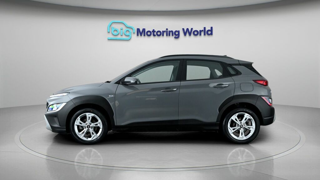 Hyundai Kona Se Connect Grey #4