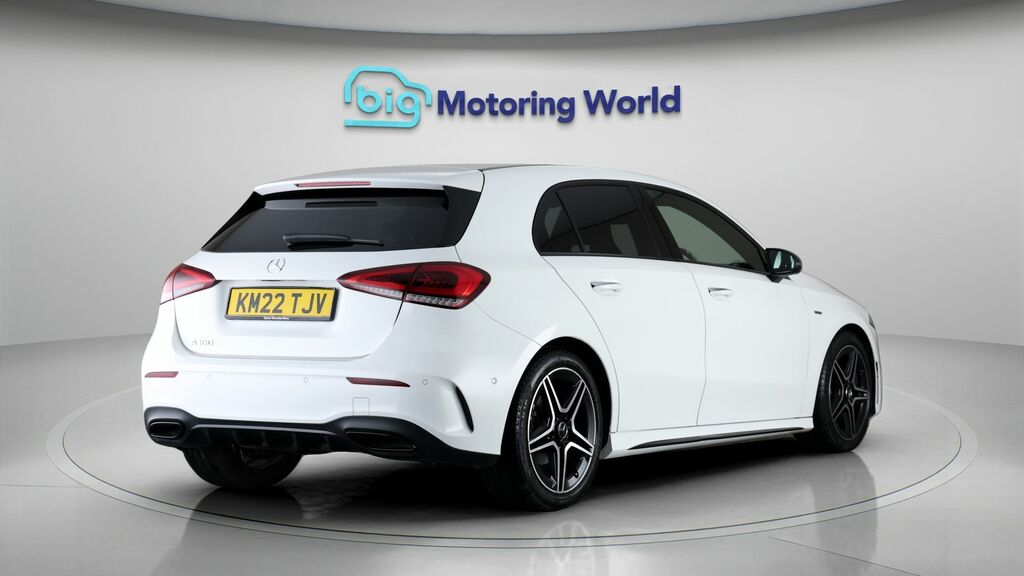 Mercedes-Benz A Class A200 Amg Line Premium 2022 Black #7