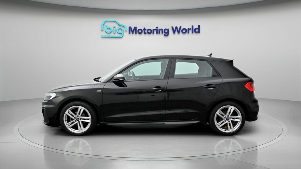 Audi A1 S Line Black #4