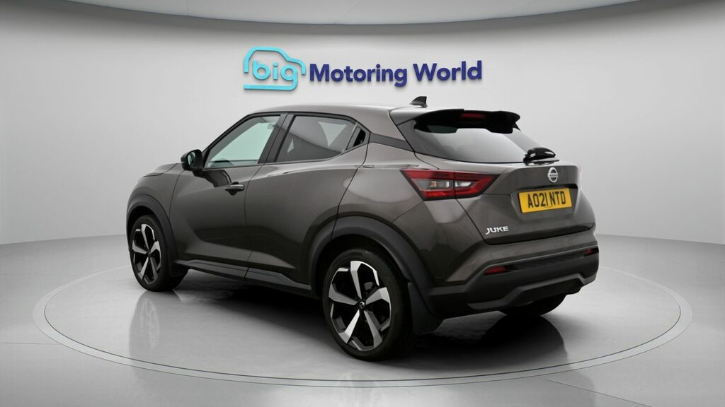 Nissan Juke Tekna Brown #5