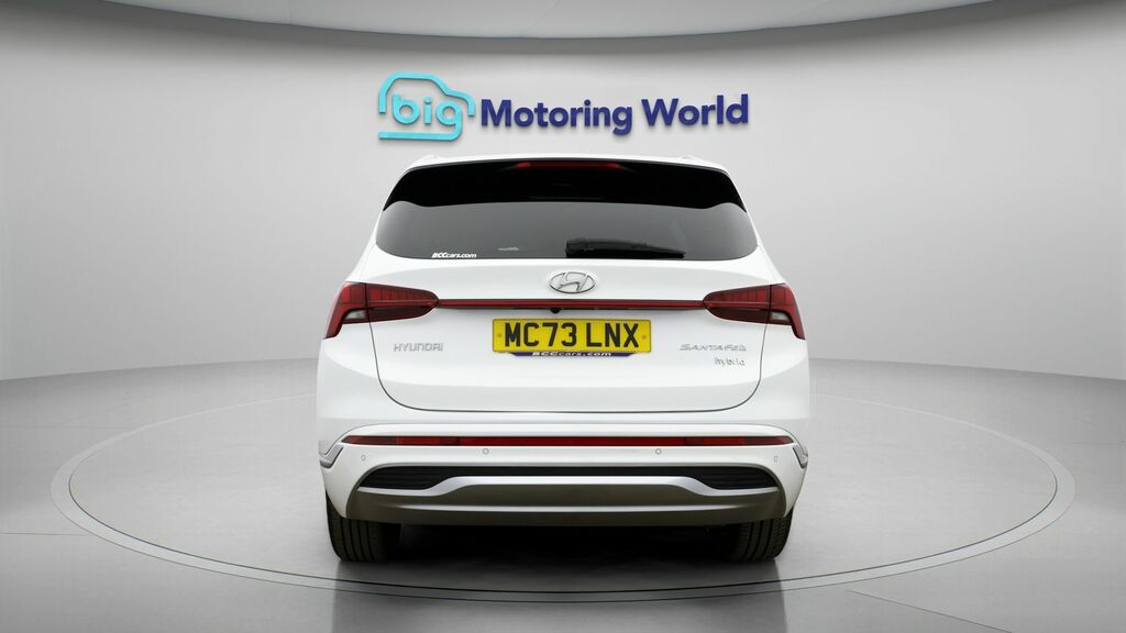 Hyundai Santa Fe Ultimate MC73LNX White #6