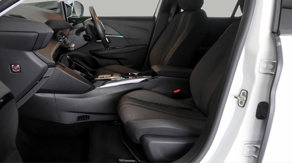 Peugeot e-208 1.2 Puretech Allure Premium Hatchback  #13