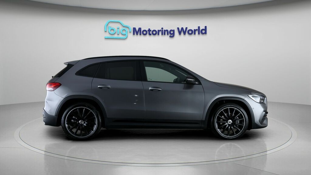 Mercedes-Benz GLA Class Gla 200 Amg Lne Prem Ngt Ed A Black #8
